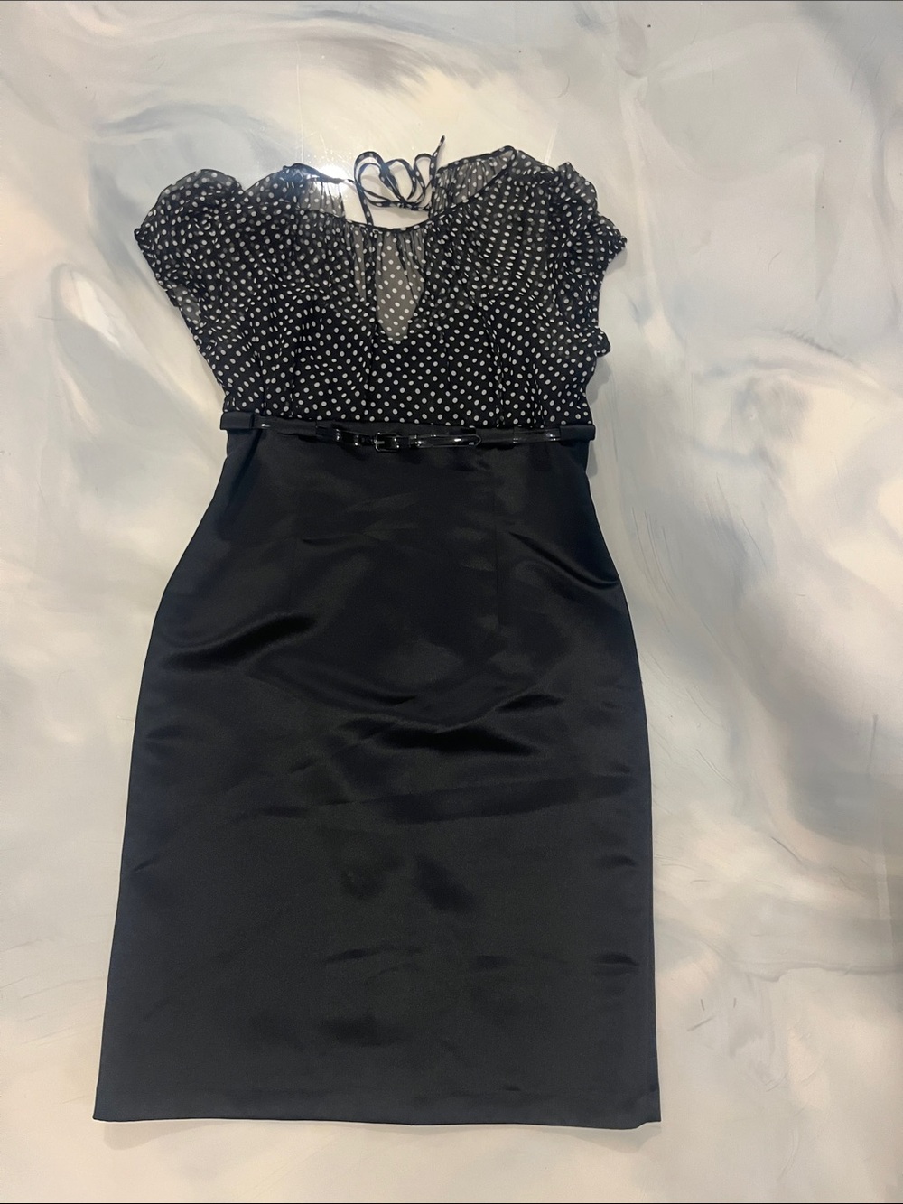 Tahari 🔥- Black Polka-Dot Midi Dress with Belted Waist - size 10